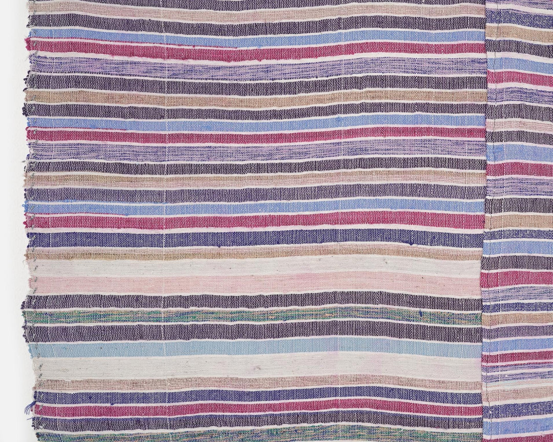 Kilim Rug 6' 5" x 8' 6" | No. VR87212