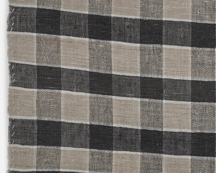 Kilim Rug 5' 11" x 8' 10" | No. VR95527