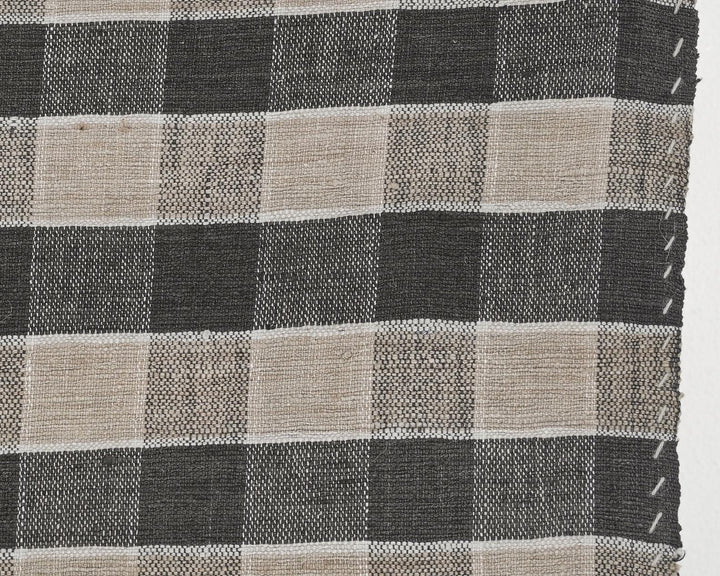 Kilim Rug 5' 11" x 8' 10" | No. VR95527