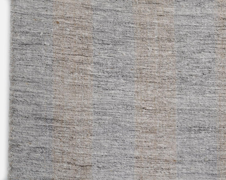 Faded Kilim Rug 6' 2" x 9' 8" | No. VR42340