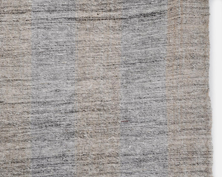Faded Kilim Rug 6' 2" x 9' 8" | No. VR42340