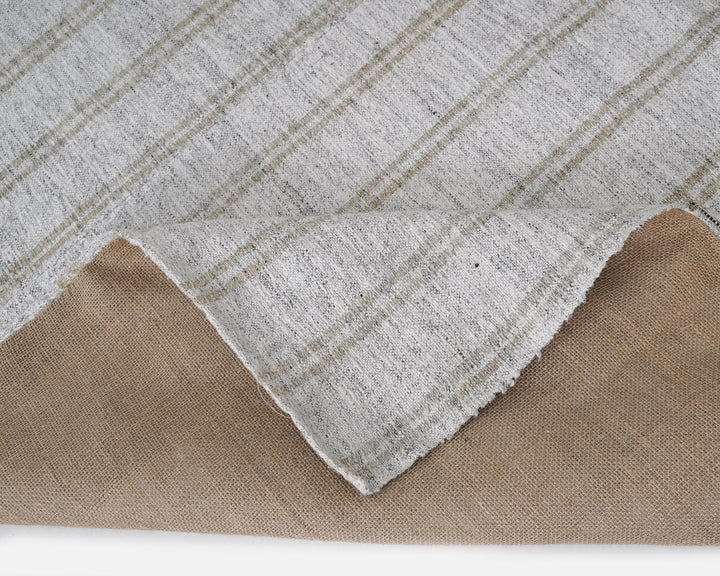 Gray Kilim Rug 7' 2" x 10' 8" | No. VR26587