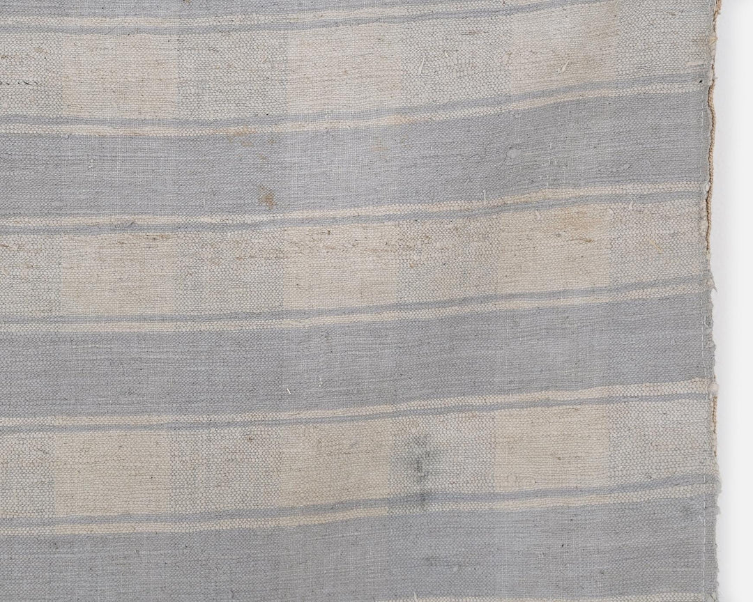 Faded Kilim Rug 5' 11" x 9' 2" | No. VR81223