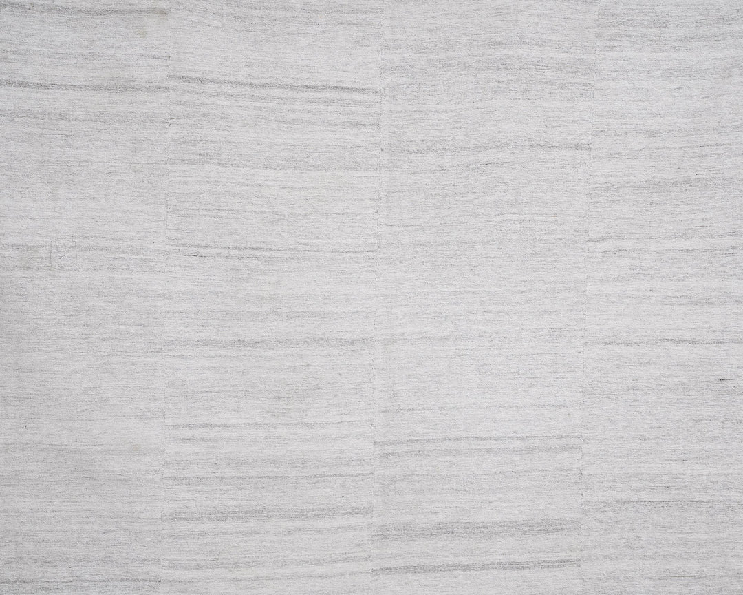 Gray Kilim Rug 8' 2" x 9' 2" | No. VR22672