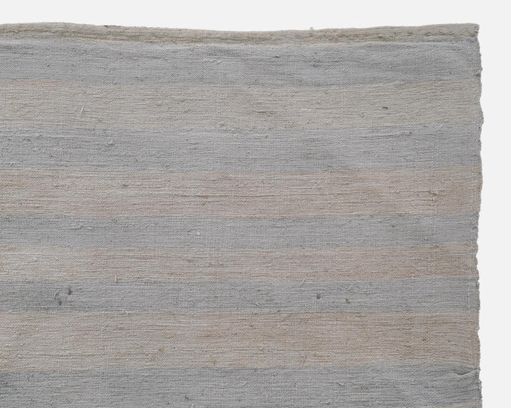 Faded Kilim Rug 5' 10" x 9' 2" | No. VR27955