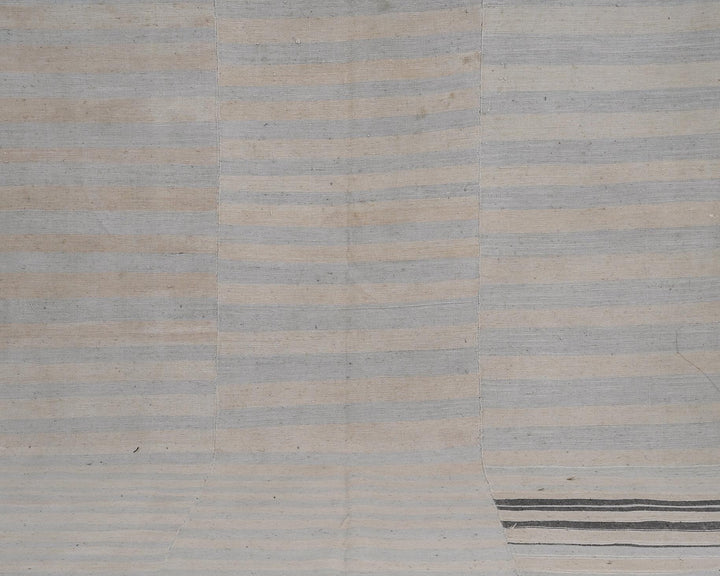 Faded Kilim Rug 5' 10" x 9' 2" | No. VR27955