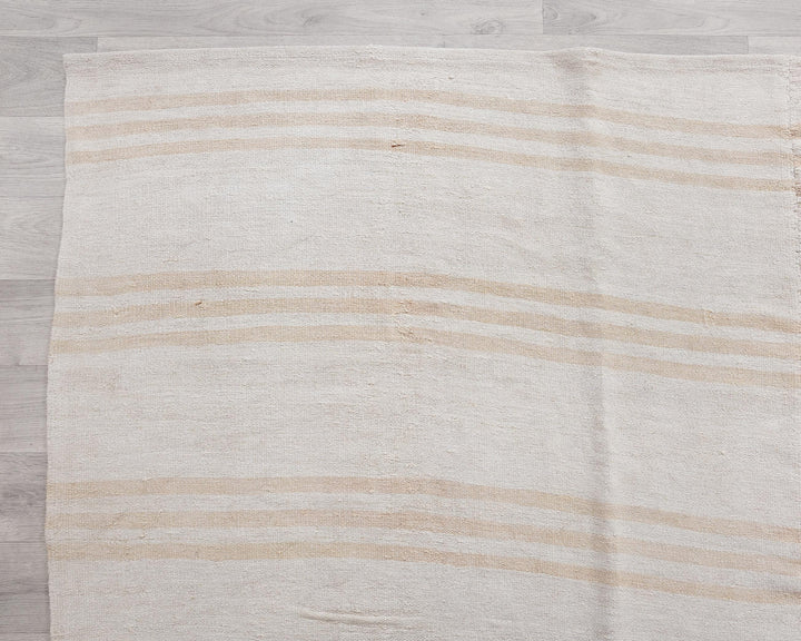 White Kilim Rug 10' 5" x 11' 4" | No. VR38319