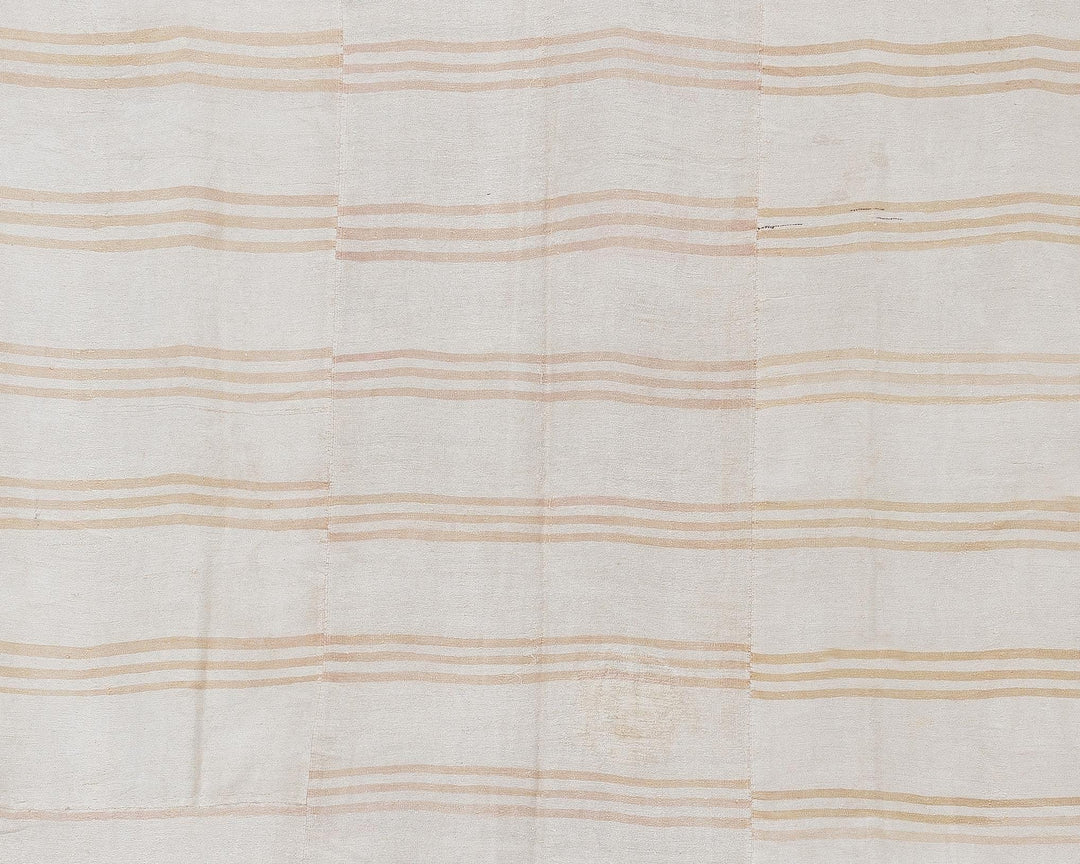 White Kilim Rug 10' 5" x 11' 4" | No. VR38319
