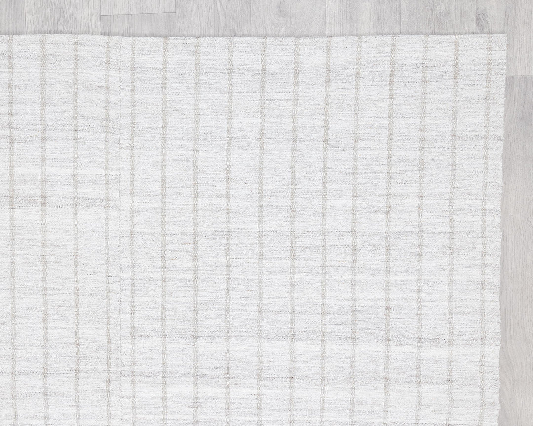 White Kilim Rug 7' x 5' | No. VR13055