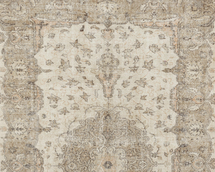 Beige Oushak Rug 5' 11" x 9' | No. VR29258