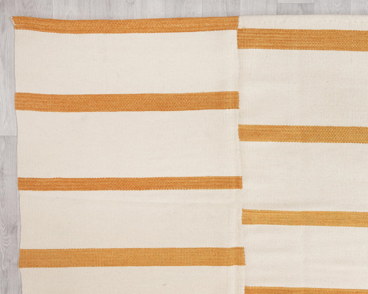Beige Turkish Kilim Rug 9' 10" x 12' 11" Flat-Weave border