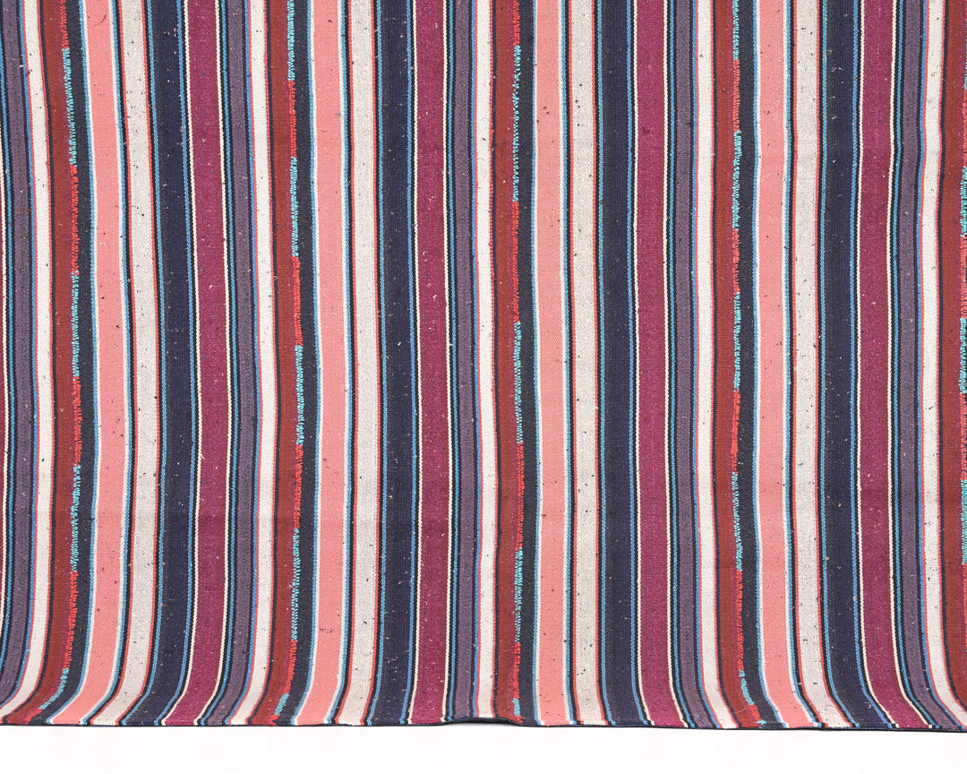 Kilim Rug 6' 6" x 7' 4" | No. VR94280