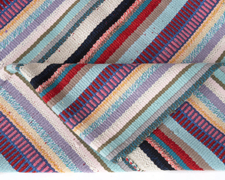 Kilim Rug 6' 5" x 9' | No. VR72586
