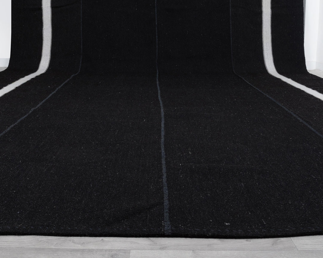 Brown Kilim Rug 13' 1" x 16' 1" | No. VR11529