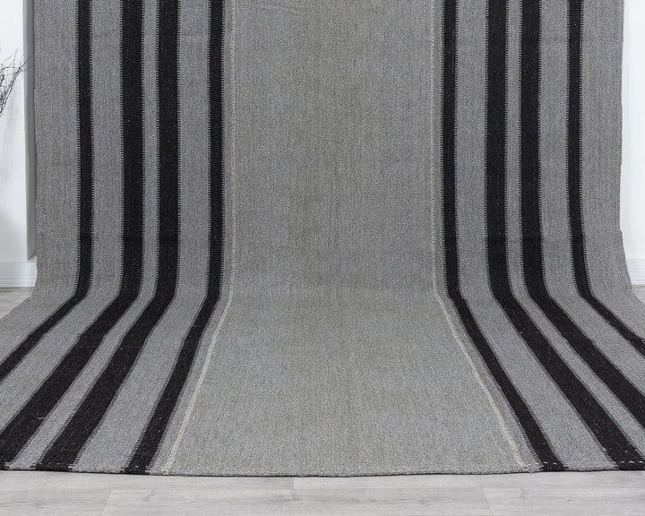 Gray Kilim Rug 9' 10" x 12' | No. VR65439