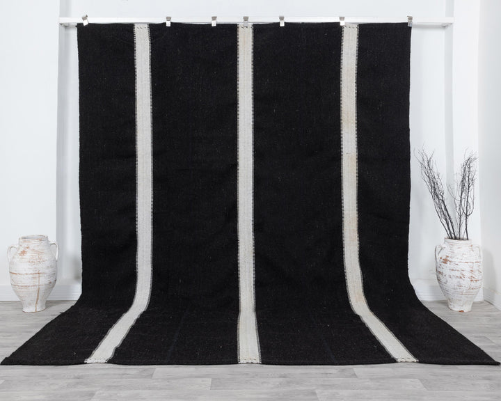 Brown Kilim Rug 8' 6" x 10' 1" | No. VR72850