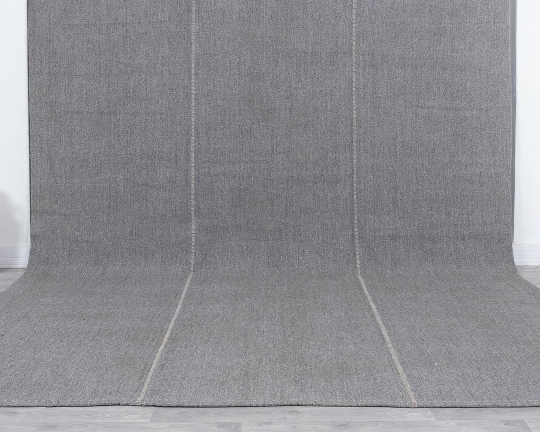 Gray Kilim Rug 9' 10" x 11' 7" | No. VR55861