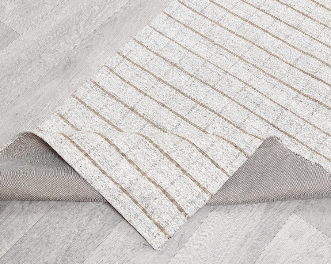 White Runner Rug 2' x 11' 2" | No. VR19752