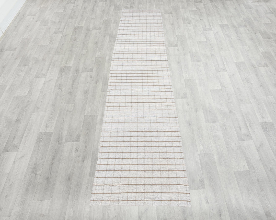 White Runner Rug 2' x 11' 2" | No. VR19752