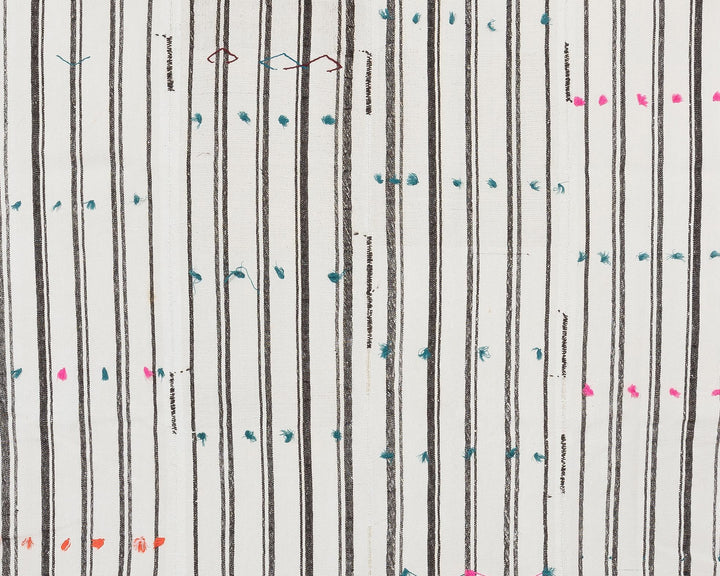 White Kilim Rug 6' 6" x 9' 9" | No. VR44539