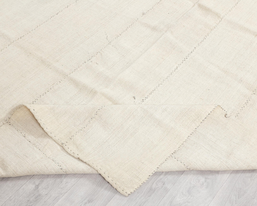 Beige Kilim Rug 5' 1" x 9' 10" | No. VR79334