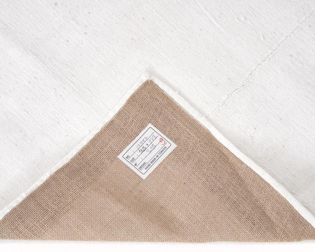 White Kilim Rug 4' 10" x 9' | No. VR28673