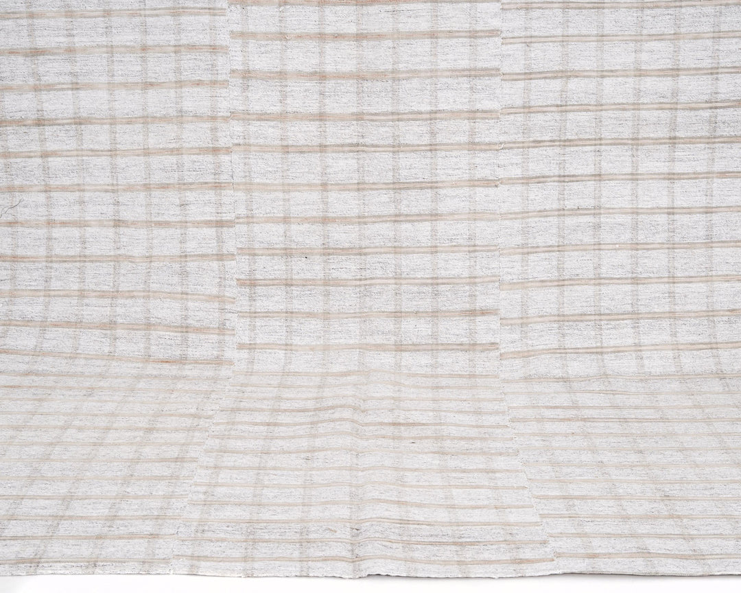 Neutral Kilim Rug 5' 11" x 9' 5" | No. VR20100