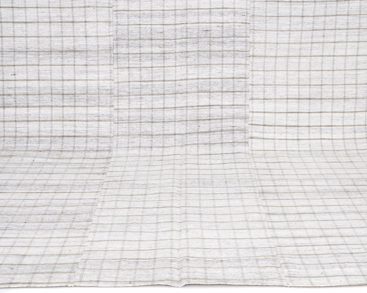 Gray Kilim Rug 6' 1" x 10' | No. VR17092