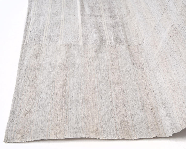 Gray Kilim Rug 6' 1" x 8' 6" | No. VR58175