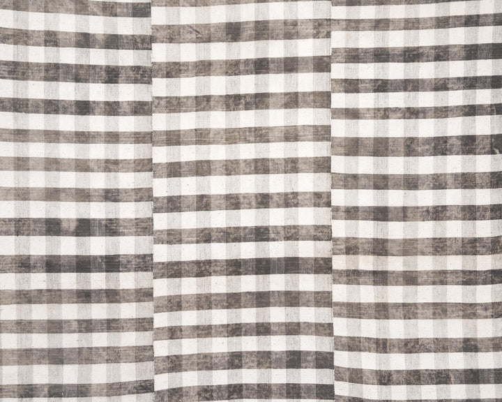 Kilim Rug 5' 6" x 9' 7" | No. VR92255