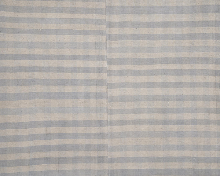 Faded Kilim Rug 5' 1" x 7' 10" | No. VR22707