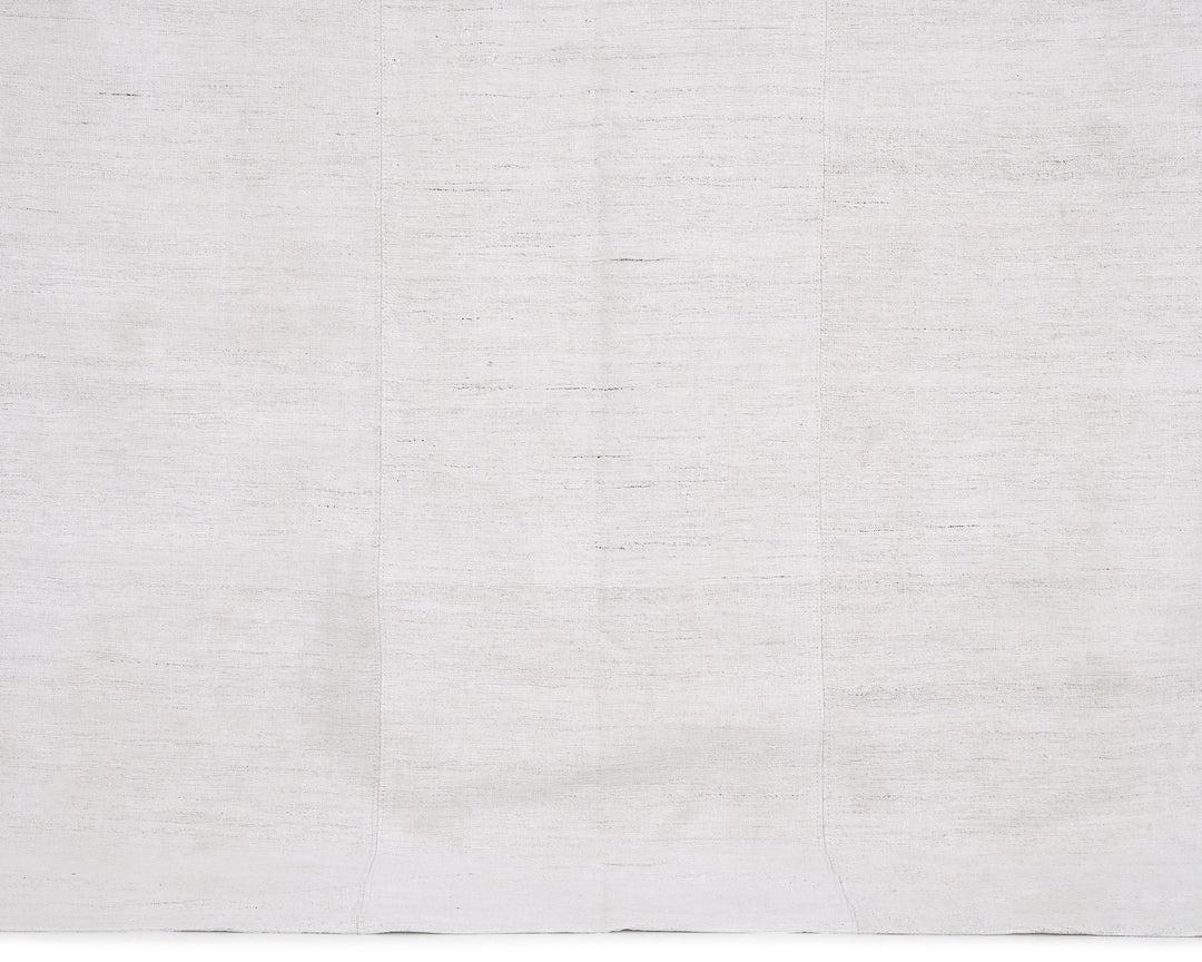 White Kilim Rug 5' 1" x 7' 6" | No. VR36133
