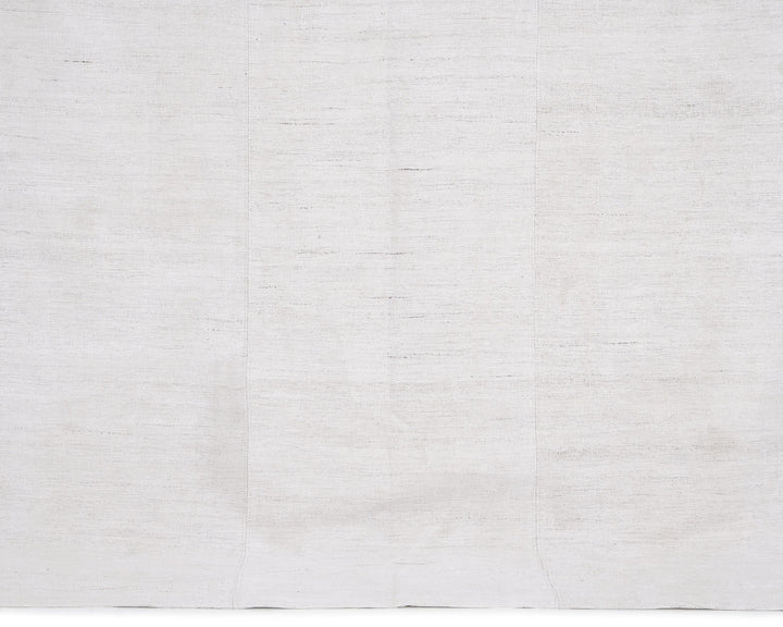 White Kilim Rug 5' 1" x 7' 6" | No. VR36133