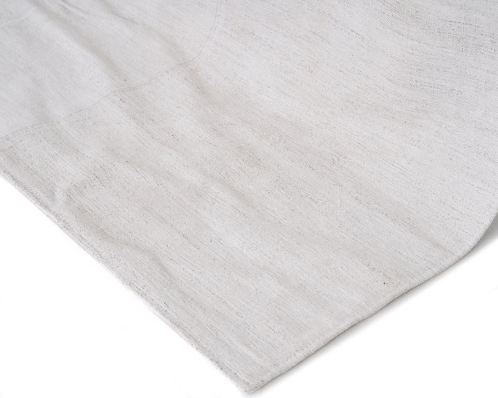 White Kilim Rug 5' 1" x 7' 6" | No. VR36133