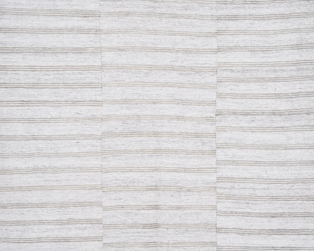 White Kilim Rug 5' 8" x 8' 11" | No. VR14448