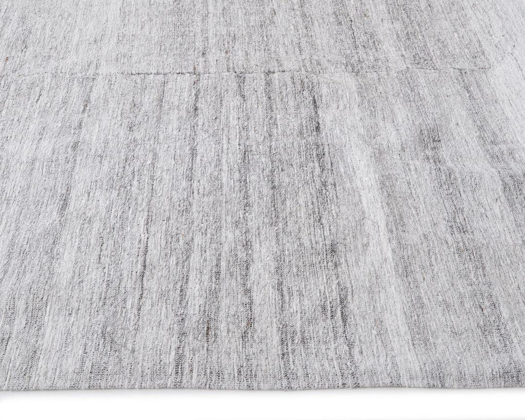 Gray Kilim Rug 6' 4" x 9' 8" | No. VR12987