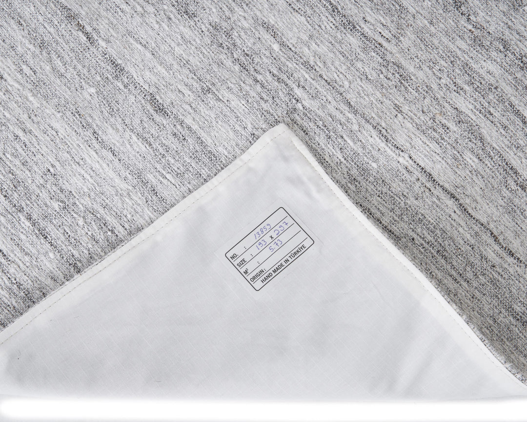 Gray Kilim Rug 6' 4" x 9' 8" | No. VR12987