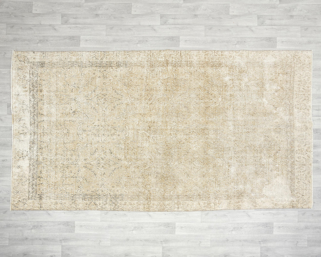 Oushak Rug 5' 8" x 9' 11" | No. VR94545