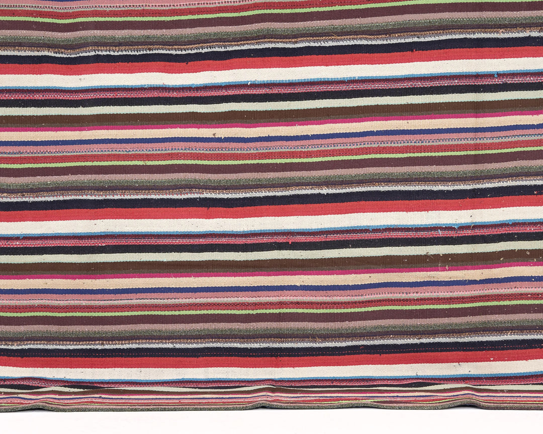 Kilim Rug 6' 8" x 7' 2" | No. VR18923