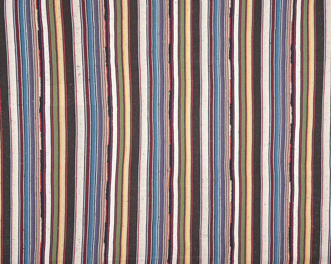 Kilim Rug 7' 4" x 7' 8" | No. VR20044