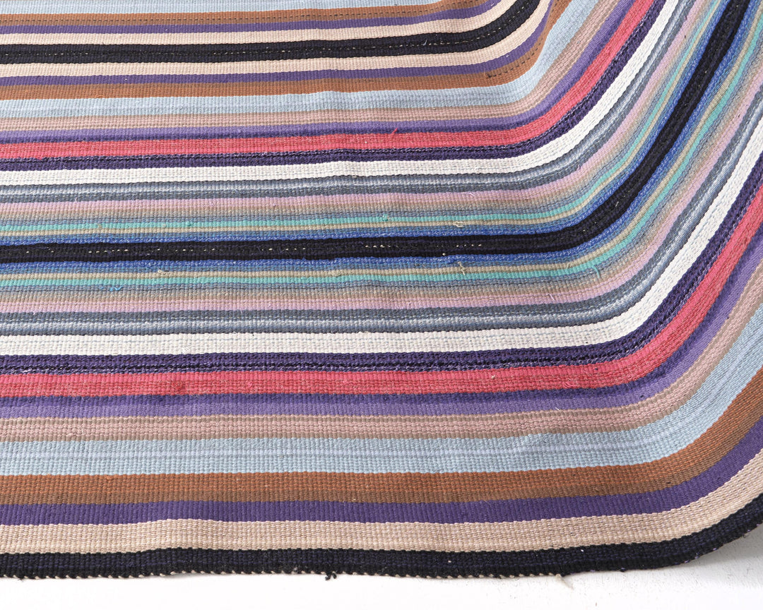 Kilim Rug 8' 6" x 9' 4" | No. VR89070