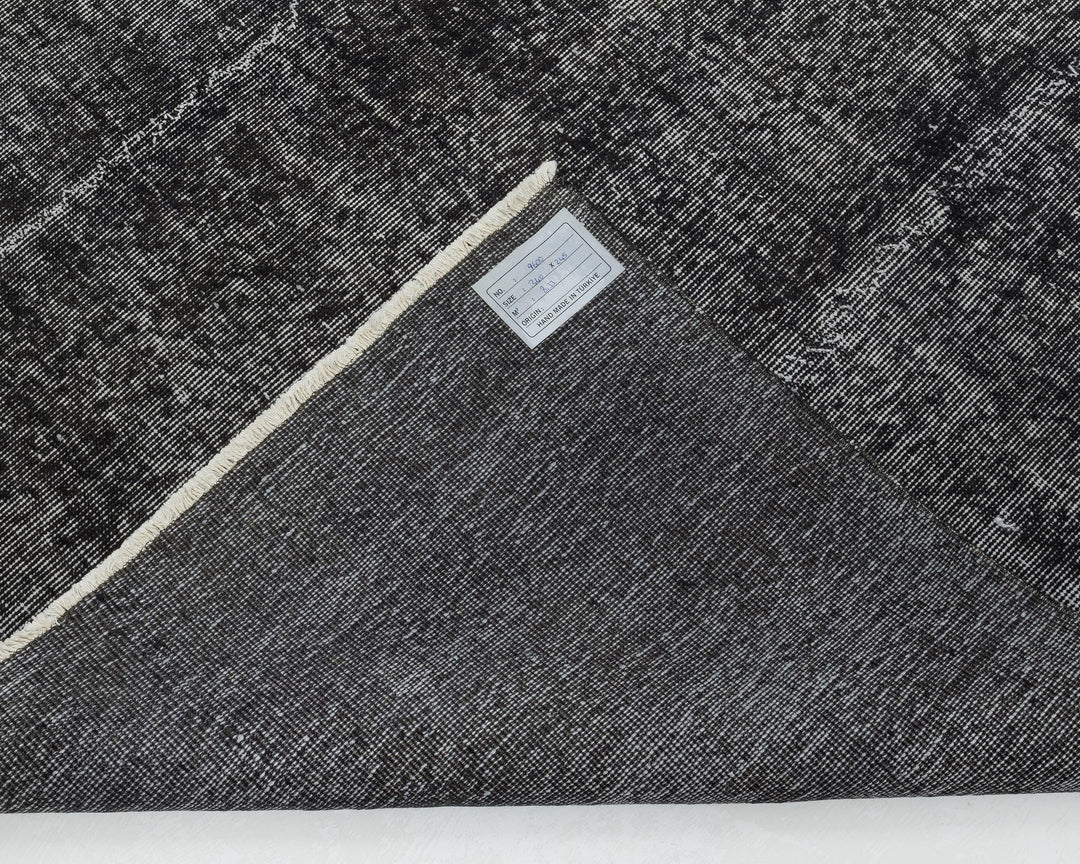 Black Oushak Rug 0' x 11' 2" | No. VR18034