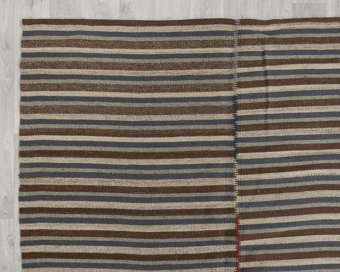 Brown Kilim Rug 9' 10" x 13' 1" | No. VR31162