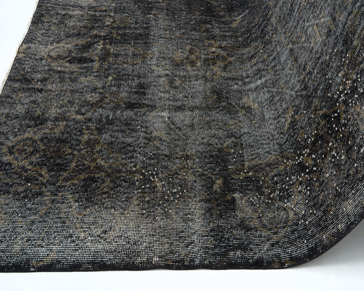 Black Oushak Rug 5' 7" x 9' | No. VR11726