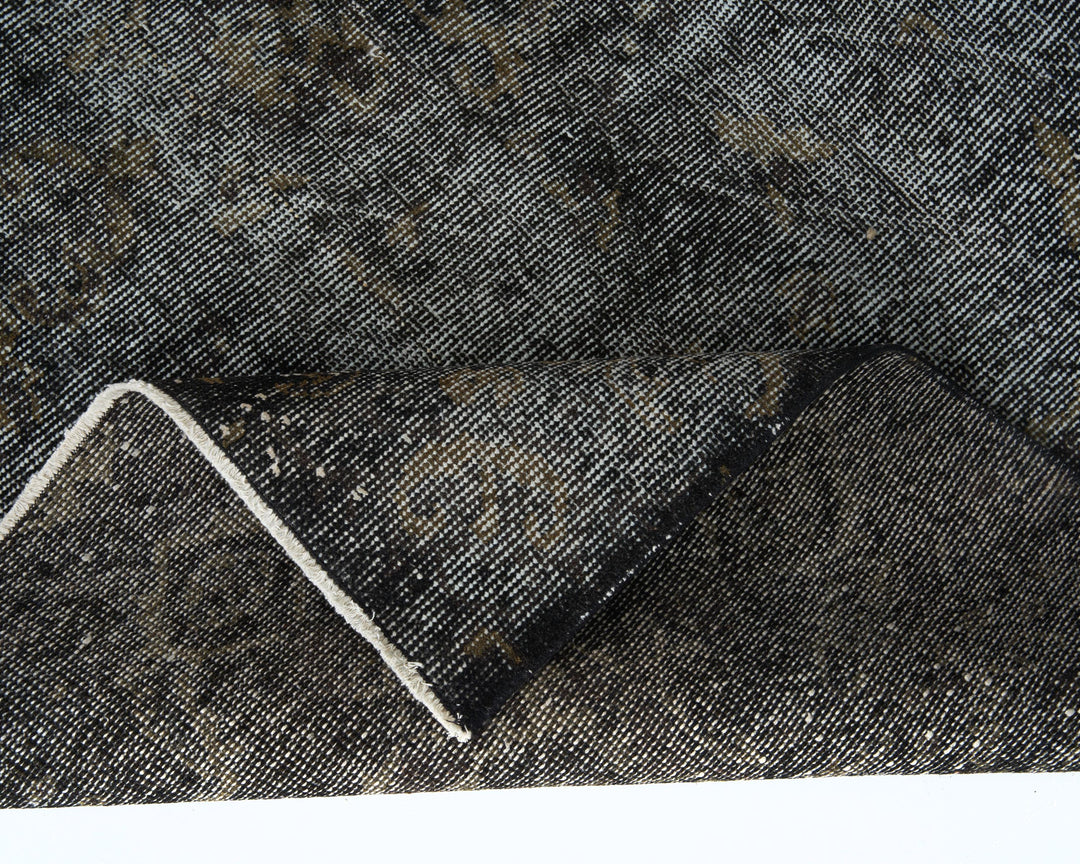 Black Oushak Rug 5' 7" x 9' | No. VR11726