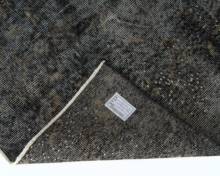 Black Oushak Rug 5' 7" x 9' | No. VR11726