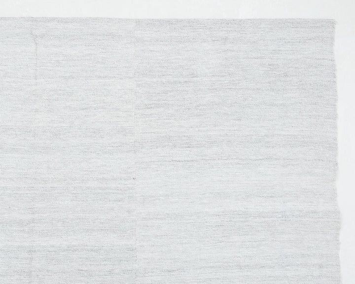 White Kilim Rug 6' 7" x 8' 6" | No. VR34841