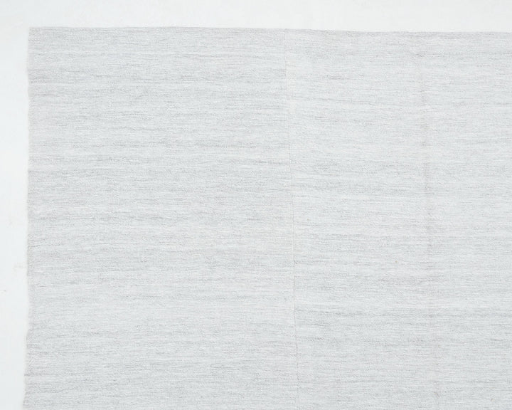 White Kilim Rug 6' 7" x 8' 6" | No. VR34841