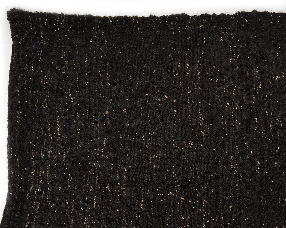 Rust Kilim Rug 5' 7" x 10' | No. VR23485