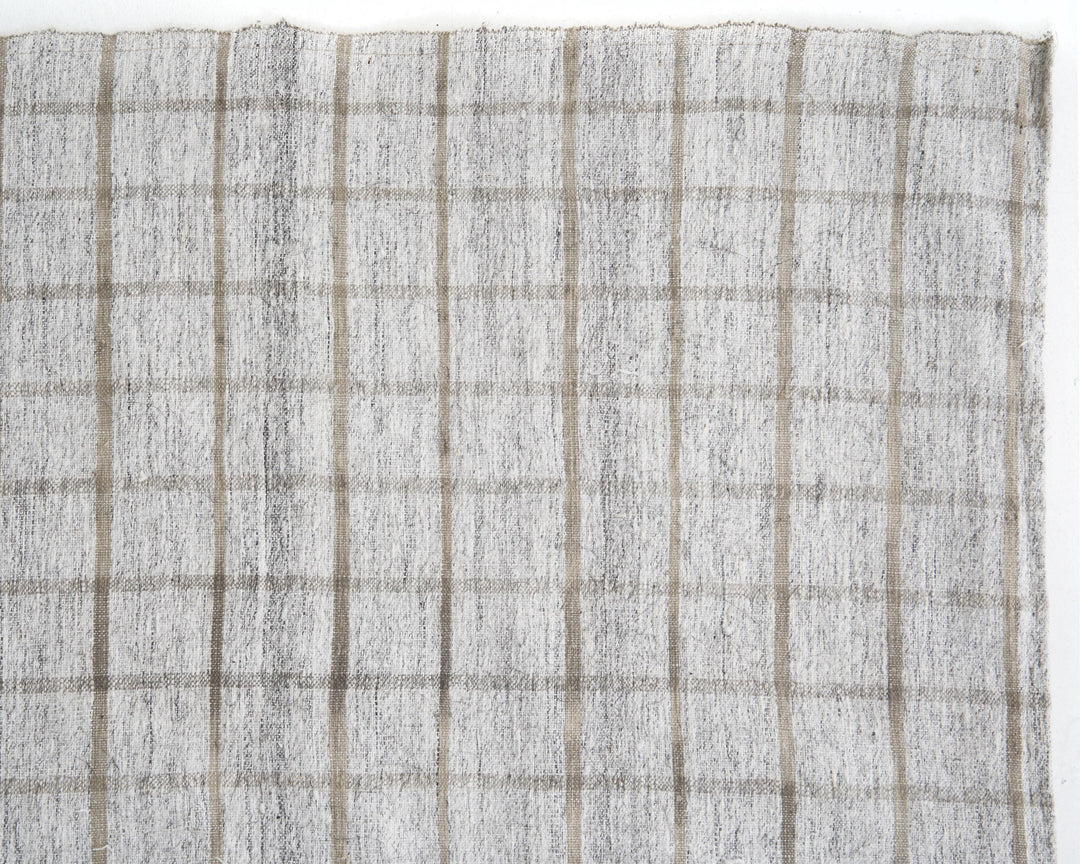 Kilim Rug 6' 7" x 9' 4" | No. VR26738